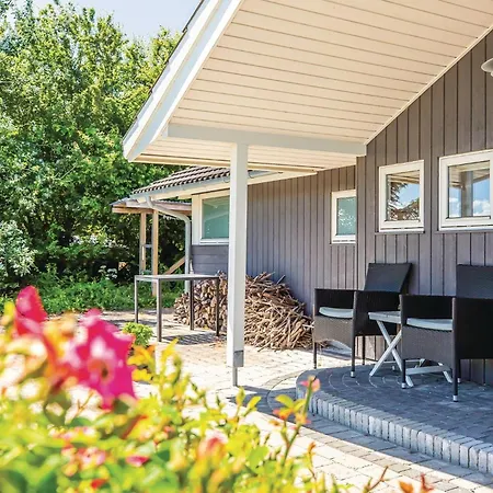 Feriehus Amazing In With Kitchen
